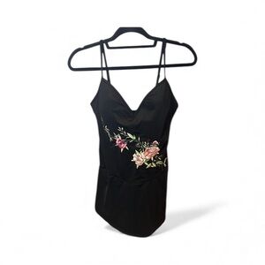 Newport News Black Floral Skirted Swimsuit size 14